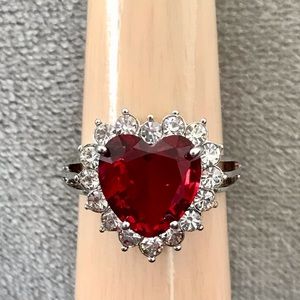 Silver red heart cocktail ring with rhinestones